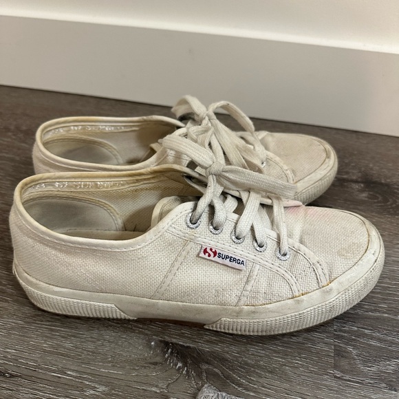 Superga White Sneakers | Size 7 - Picture 2 of 4